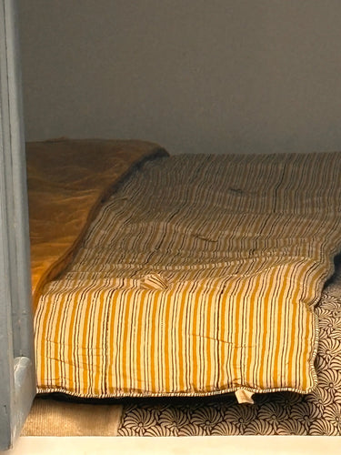 Sofa cover imprimé - Yellow stripe - 85x185cm